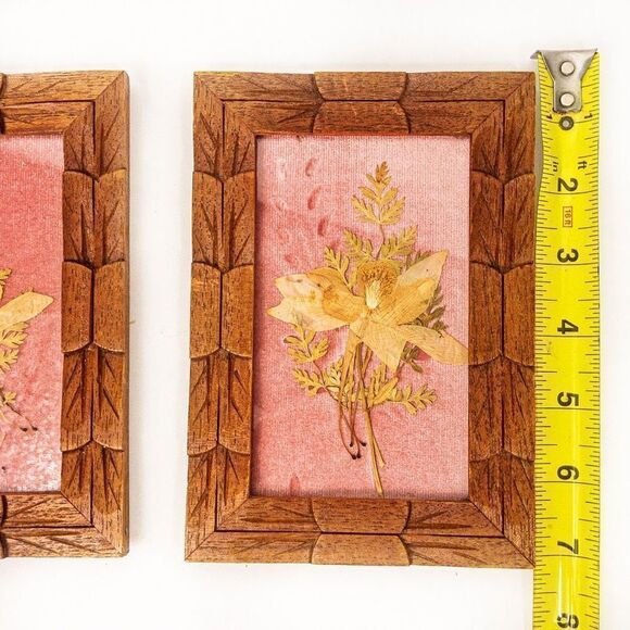 Vintage Handmade Set of Small Framed Pressed Flowers on Pink Velvet 7x4.75” - Picture 7 of 9